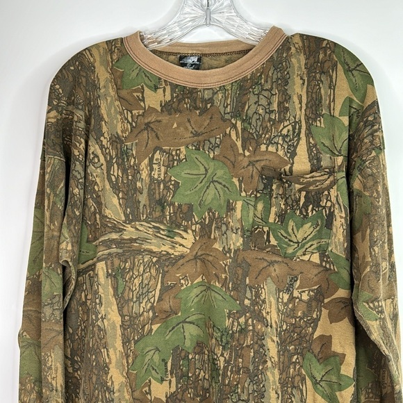 Vintage Ace Sportswear Camo Long Sleeve Shirt Size XL - Picture 2 of 8